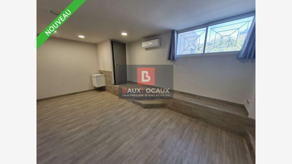 Bureaux 27m² à louer en cabinet médical Marignane