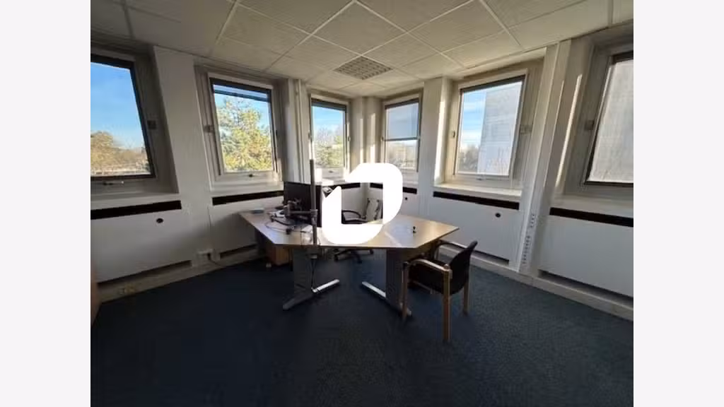 A louer Bureaux 206m² Marly le roi