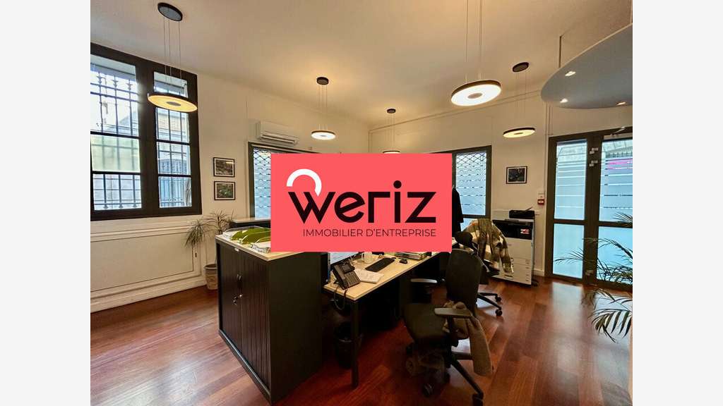 Location bureau 137m² à Marseille 6e