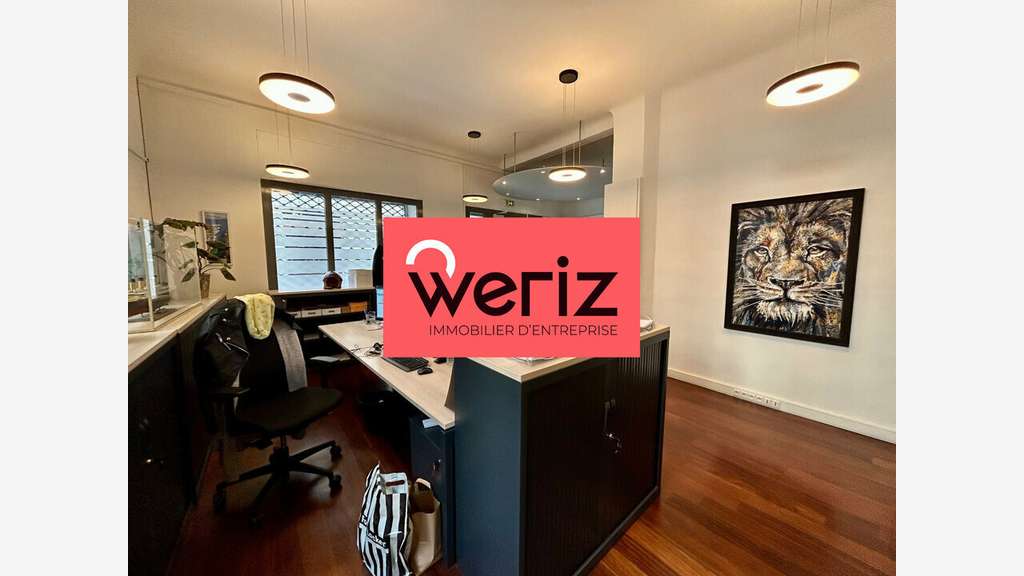 Location bureau 137m² à Marseille 6e