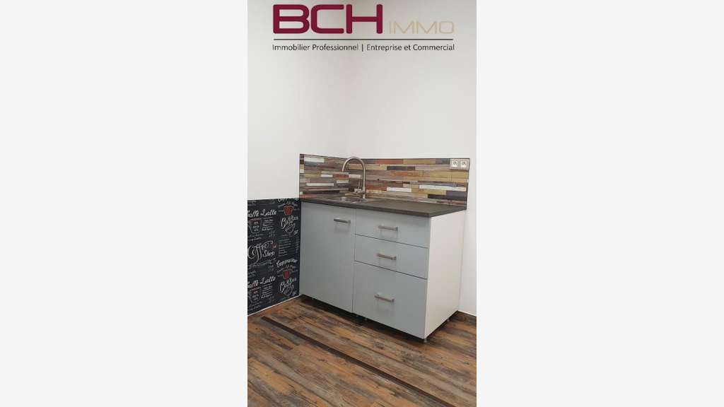 A louer Bureau lumineux, Rome Castellane