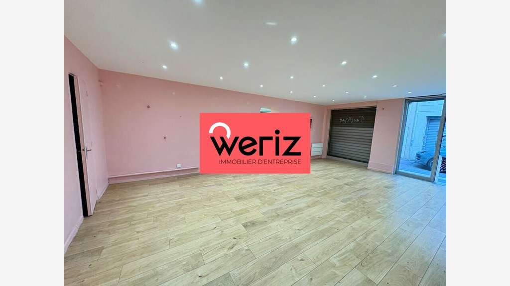 Bureaux 85m² à louer belle vitrine à Marseille 6e