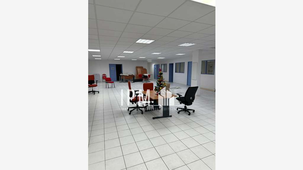 A louer bureau 240m² à Martigues Zone Ecopolis Sud
