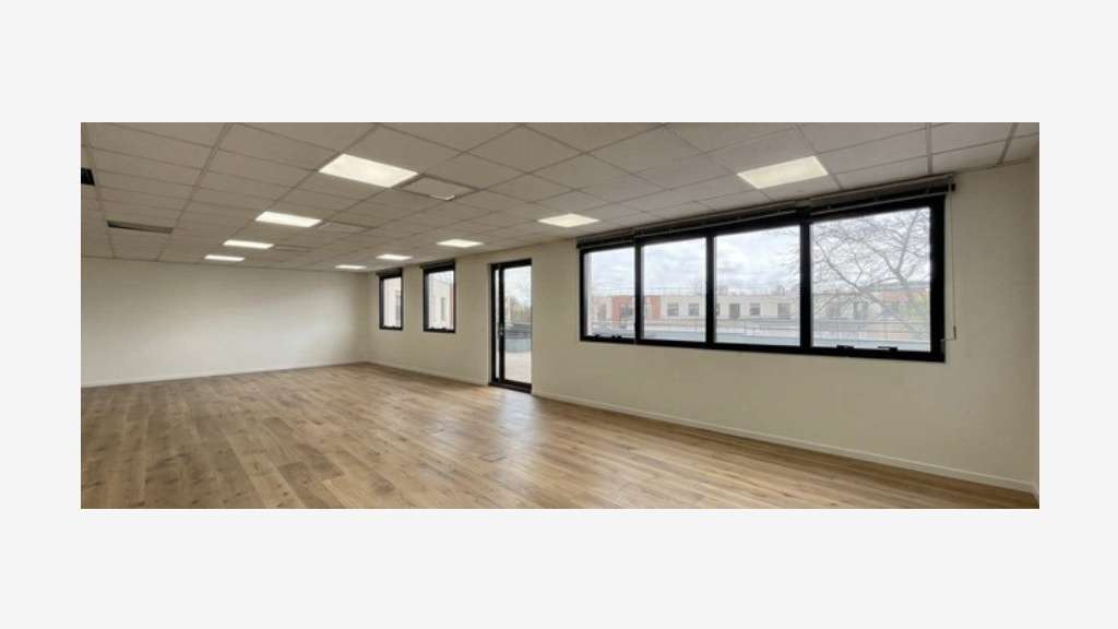 A louer bureaux 50 à 108m² parc d'activité Massy