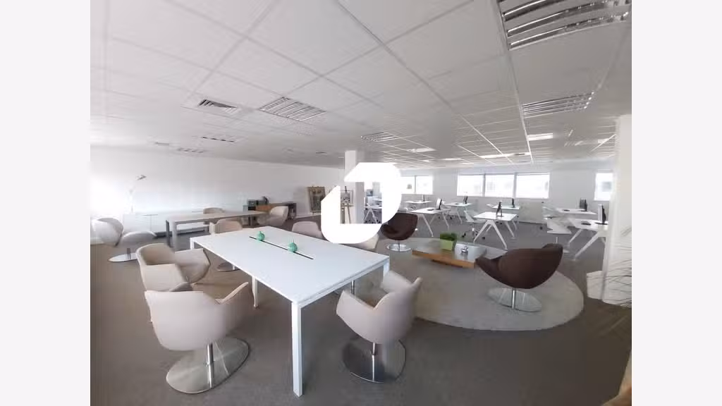 A louer Bureaux 1649m² Massy