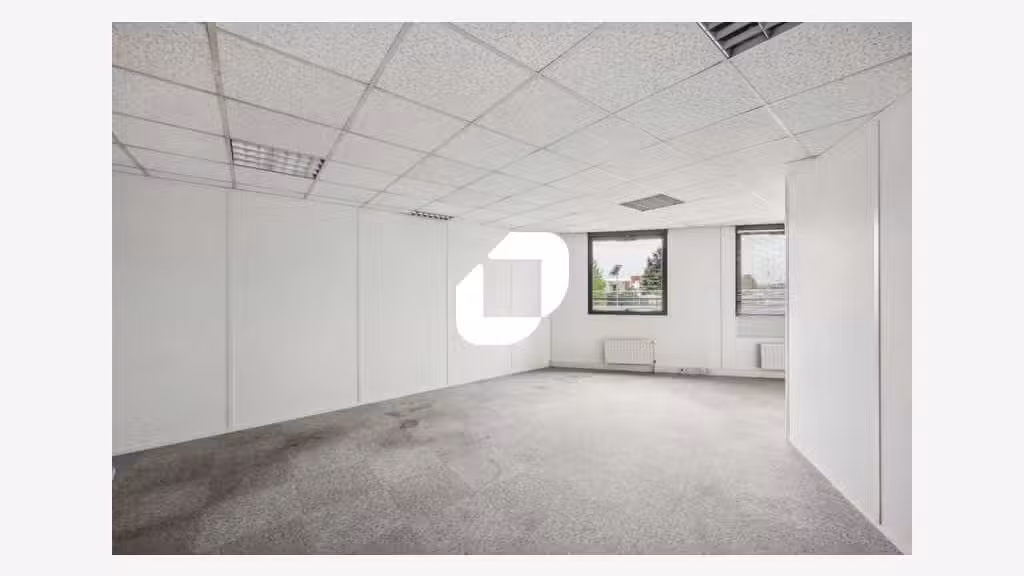 A louer Bureaux 484m² Massy