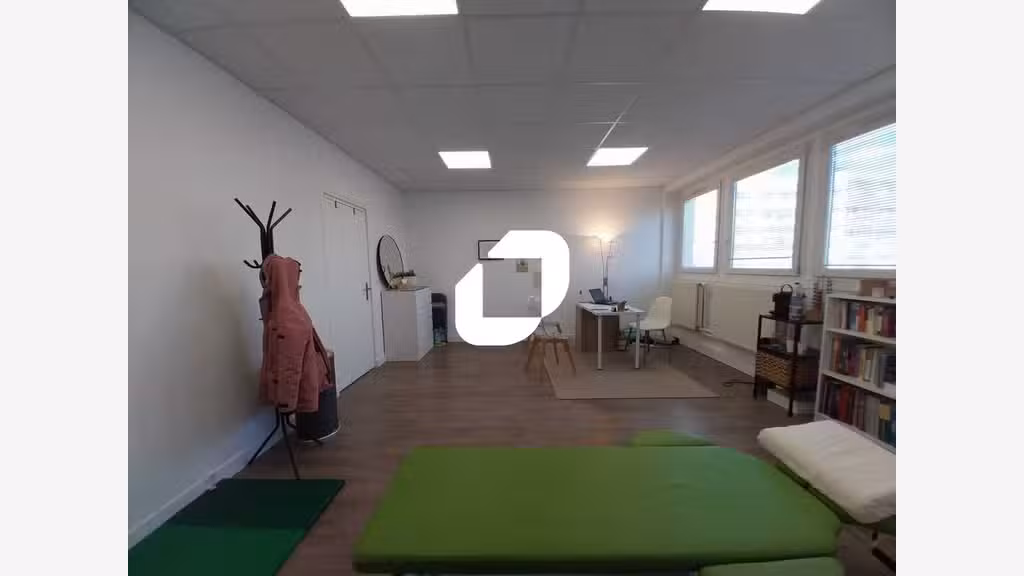 A louer Bureaux 36m² Maurepas