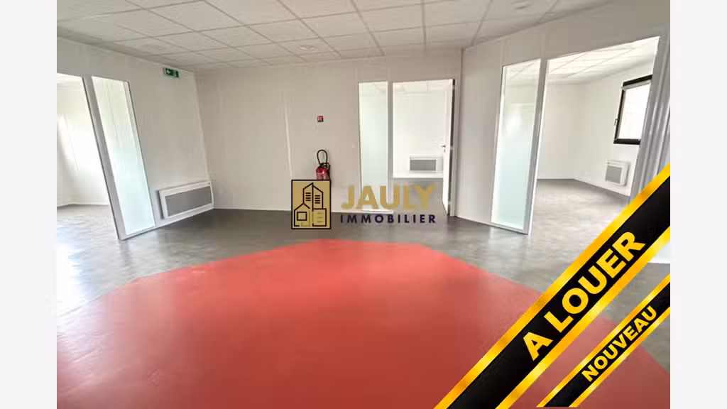 Magnifiques bureaux 240m² + 1 local + 6 parking