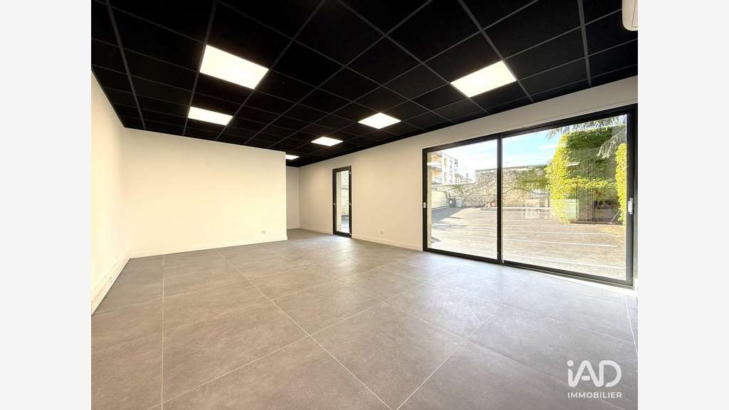 A louer plateau de bureaux très lumineux à Melun