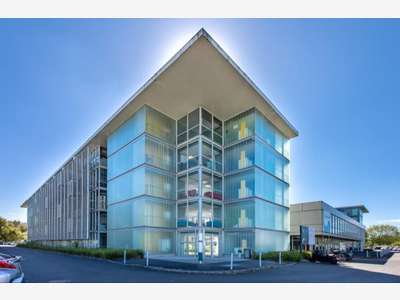 A louer bureau 116m² sortie N°11 à Mérignac