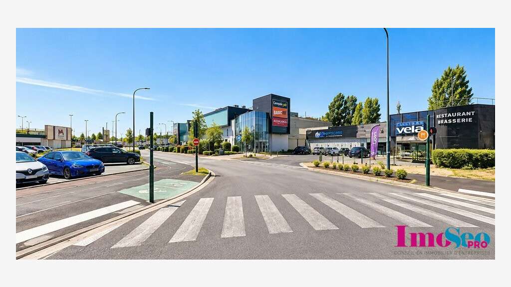 Local commercial de 1800m² à louer en zc Mérignac
