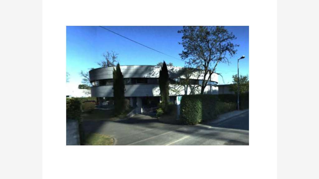 A louer bureaux 236m² RDC à Mérignac sortie N°11
