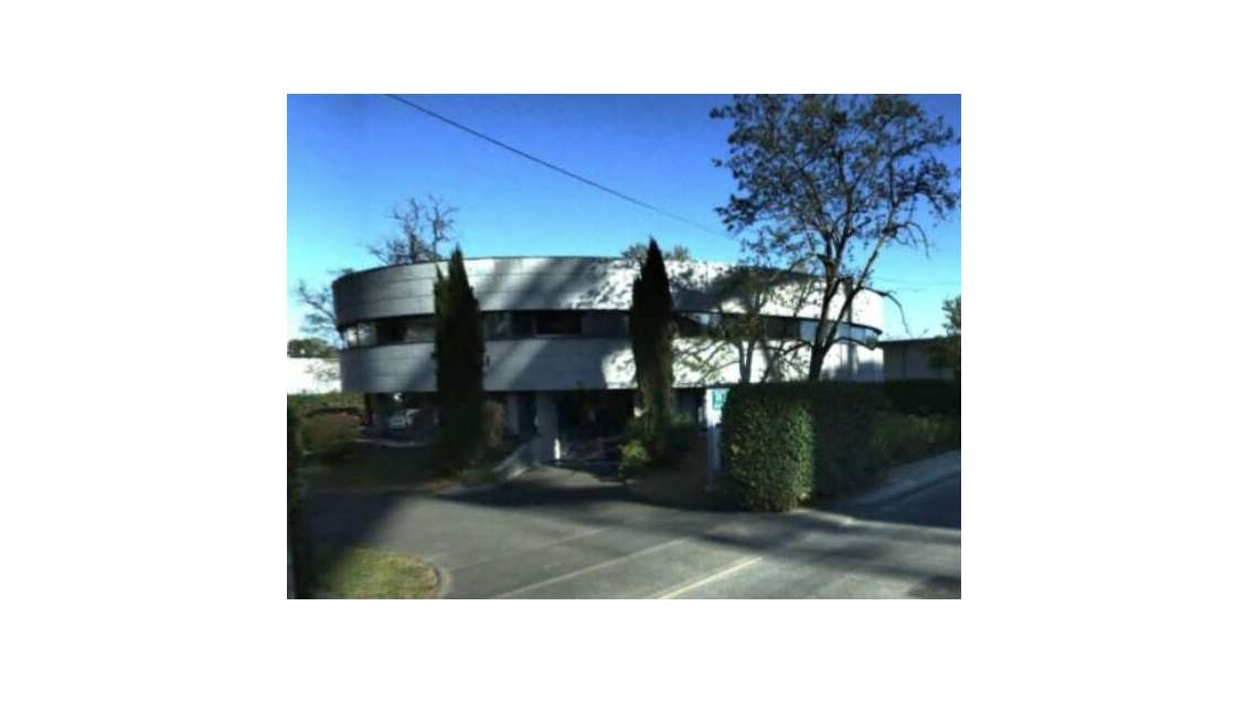 A louer bureaux 153m² RDC à Mérignac sortie N°11 