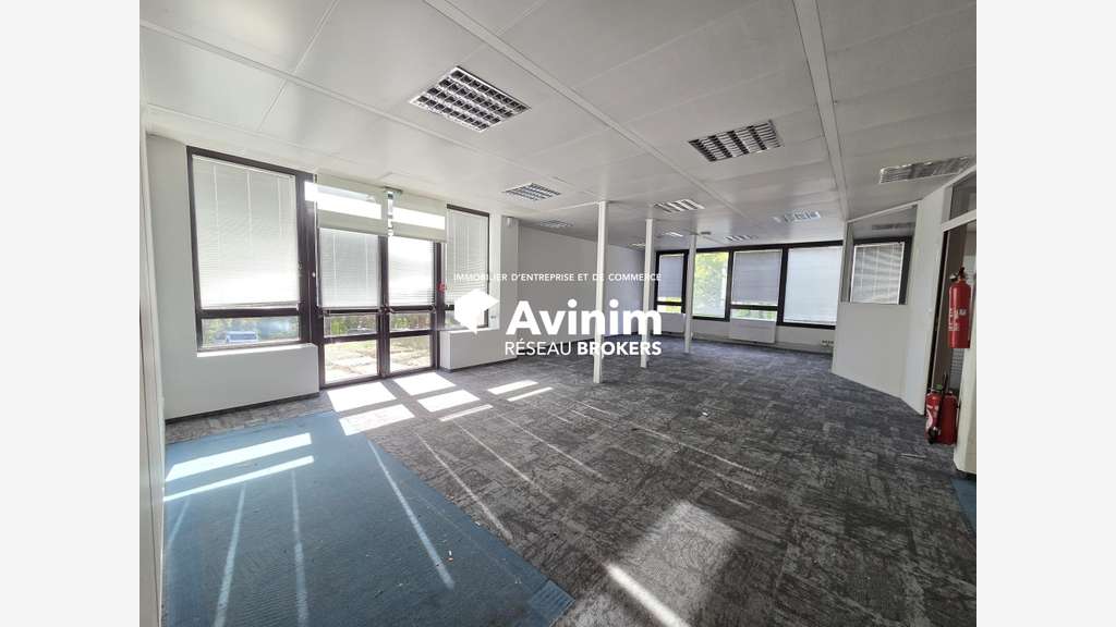 Bureaux à louer de 907m² Park Nord Metz-Tessy