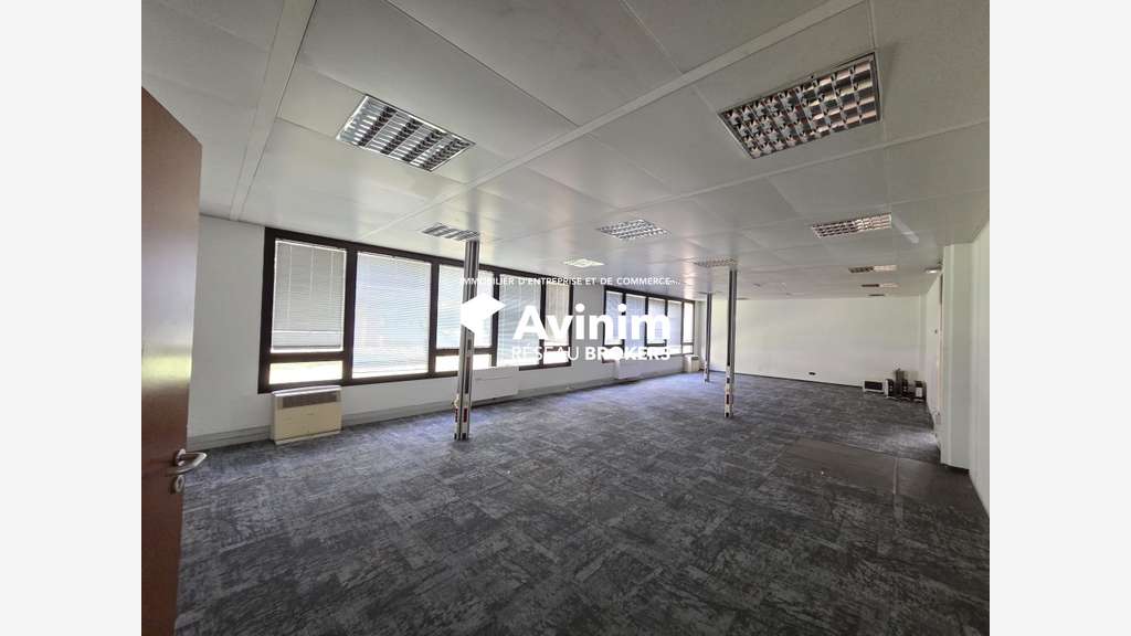 Bureaux à louer de 907m² Park Nord Metz-Tessy