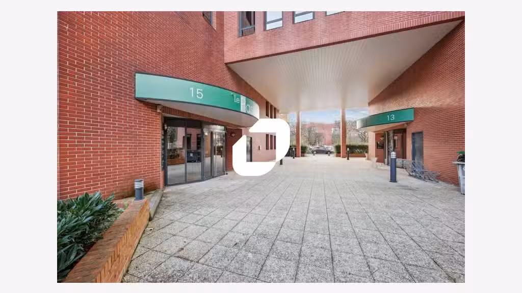 A louer Bureaux 216m² Meudon la foret