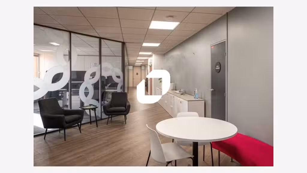 A louer Bureaux 216m² Meudon la foret
