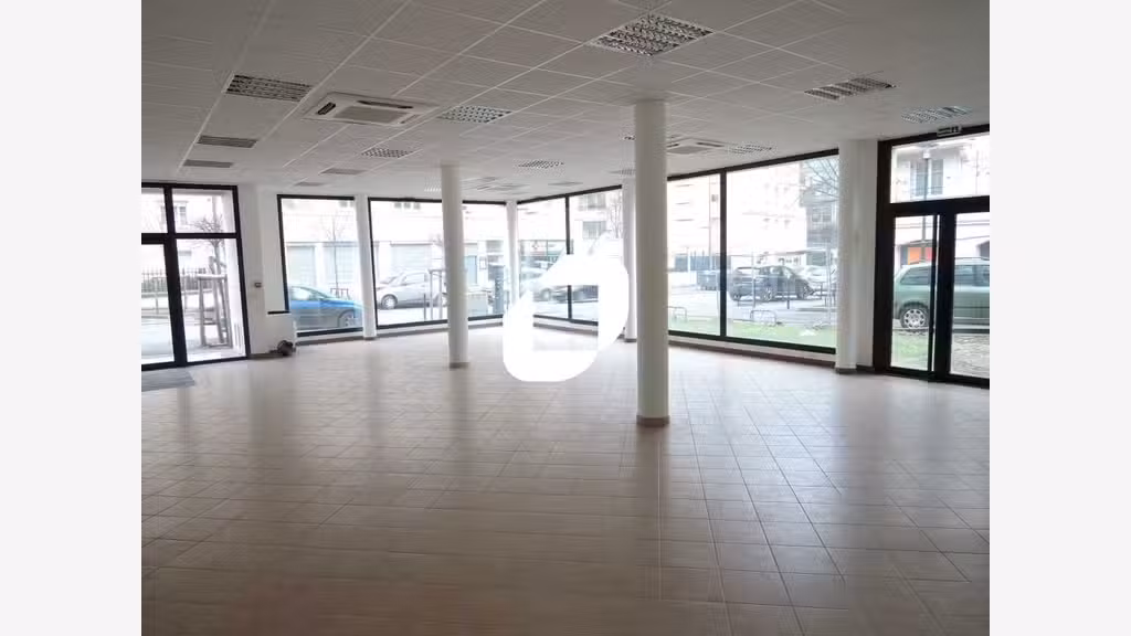 A louer Bureaux 750m² Meudon