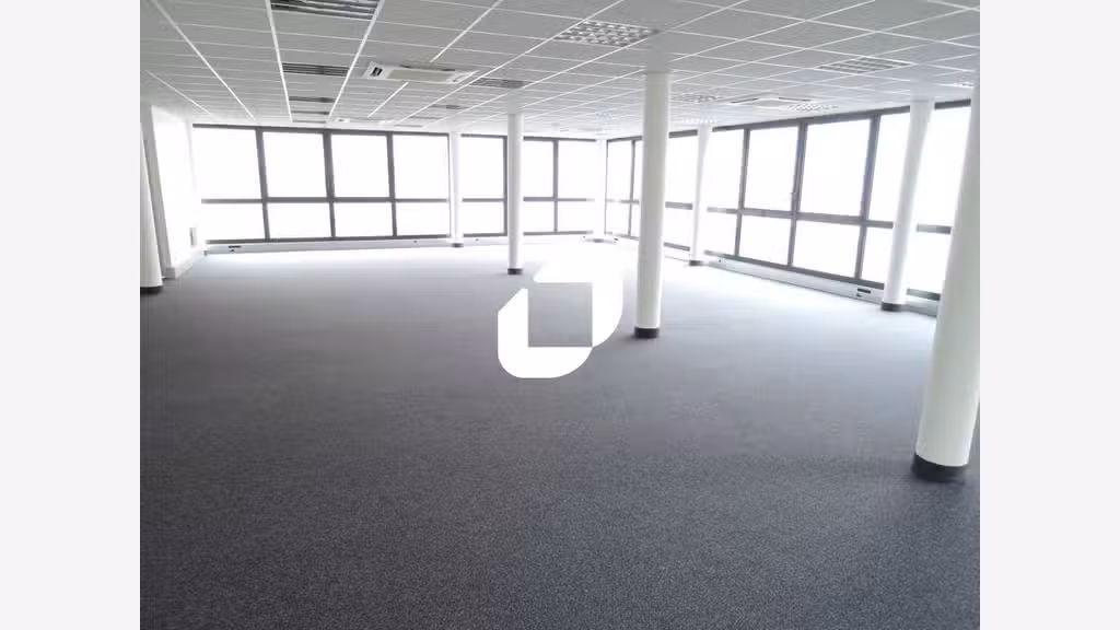 A louer Bureaux 750m² Meudon