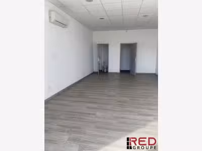 Location local de 38m² à Canet de Meyreuil