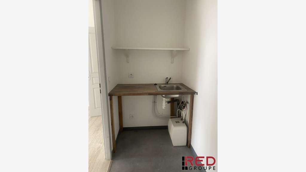 Location local de 38m² à Canet de Meyreuil