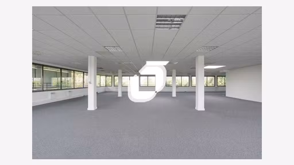 A louer Bureaux 436m² Montevrain