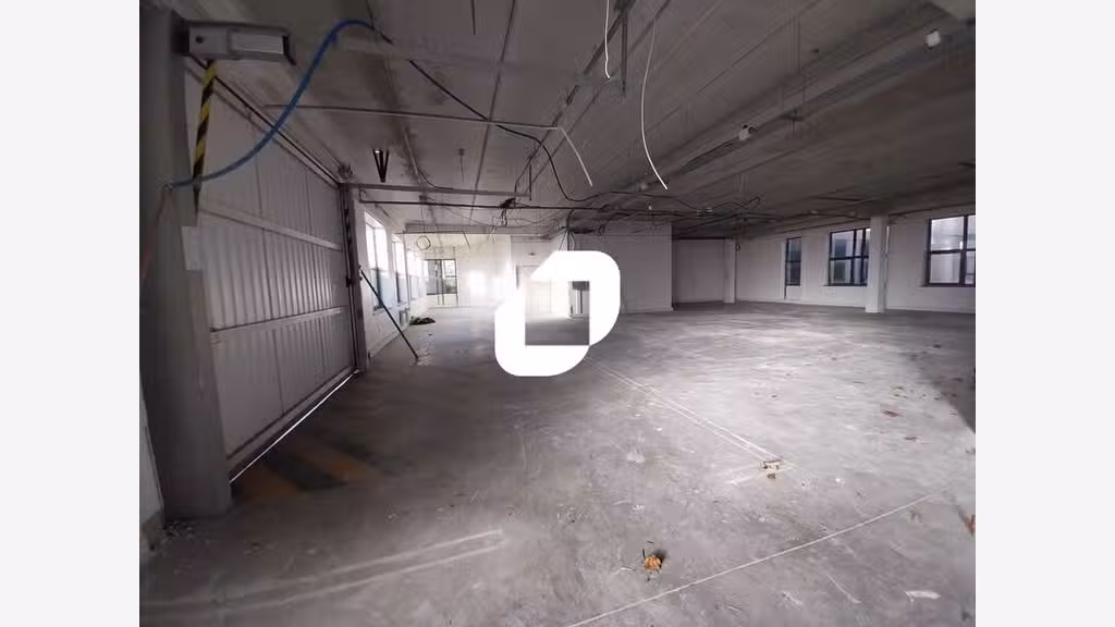 A louer Bureaux 413m² Montigny le bretonneux
