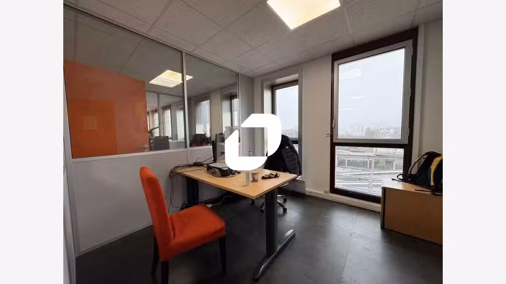 A louer Bureaux 200m² Montigny le bretonneux