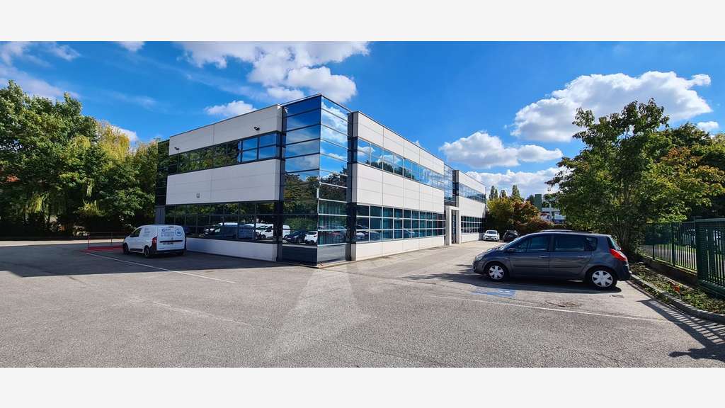 Bureaux à louer ZA Pas du Lac à Montigny