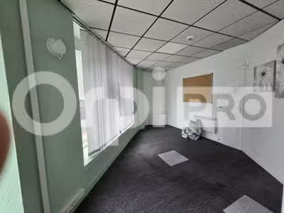 Loue espace professionnel 192m² à Montluçon centre