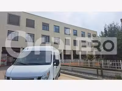Bureau de 217m² à louer en centre cial à Montluçon