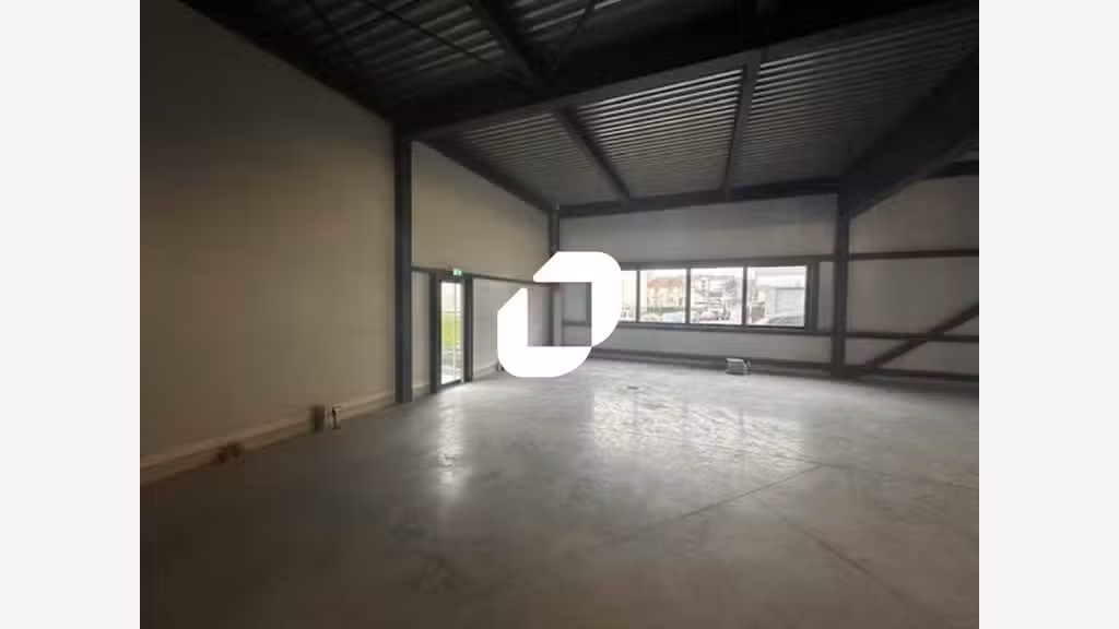 A louer Bureaux 160m² Montmagny