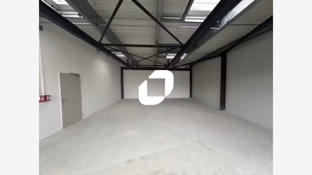A louer Bureaux 160m² Montmagny