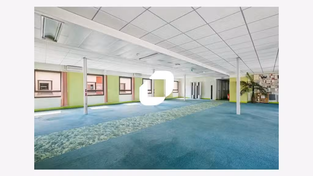 A louer Bureaux 354m² Montmorency