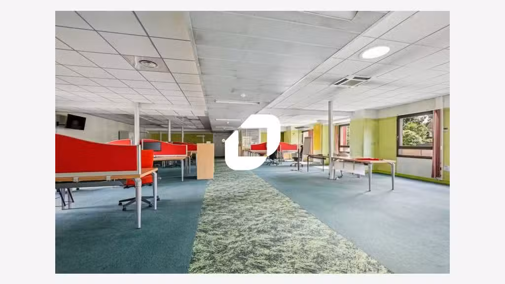 A louer Bureaux 354m² Montmorency