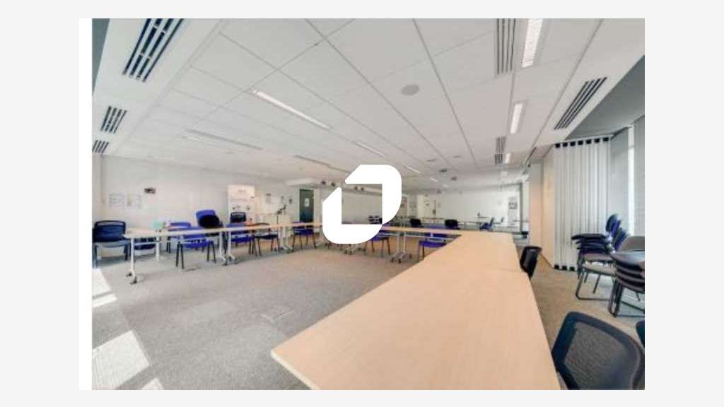 A louer Bureaux 1400m² Montreuil