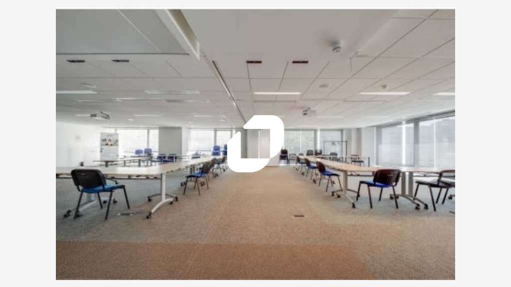 A louer Bureaux 391m² Montreuil