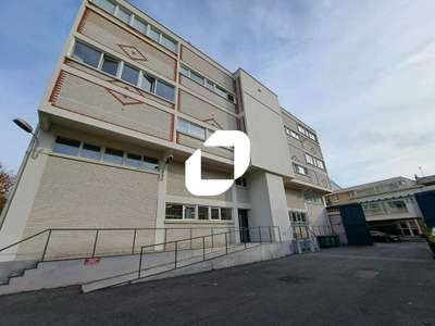 A louer Bureaux 559m² Montreuil