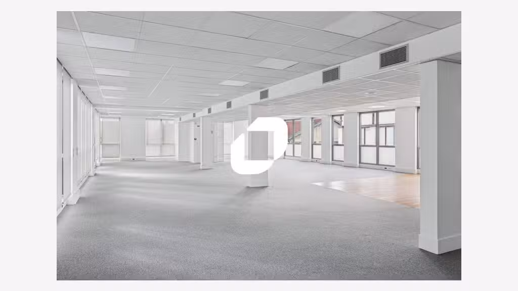A louer Bureaux 583m² Montreuil