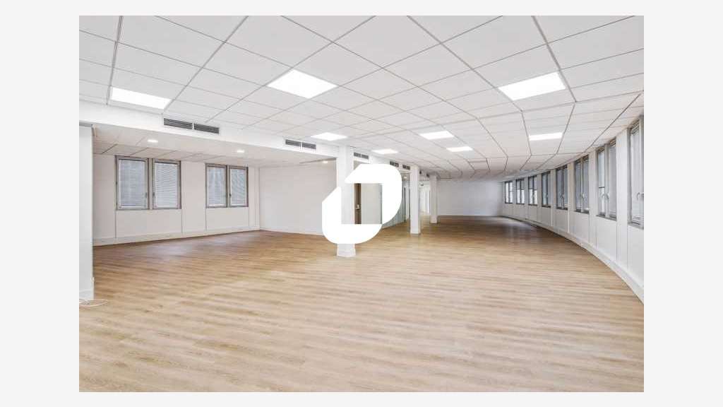 A louer Bureaux 2318m² Montrouge