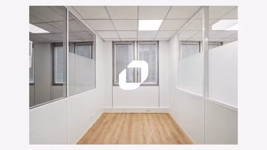 A louer Bureaux 2318m² Montrouge