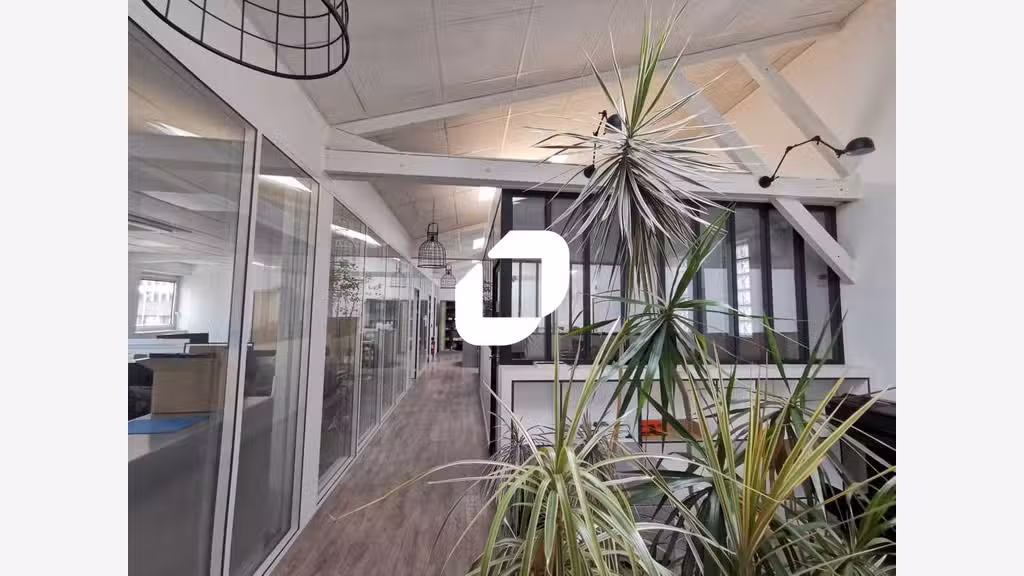 A louer Bureaux 772m² Montrouge