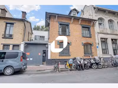 A louer Bureaux 367m² Montrouge