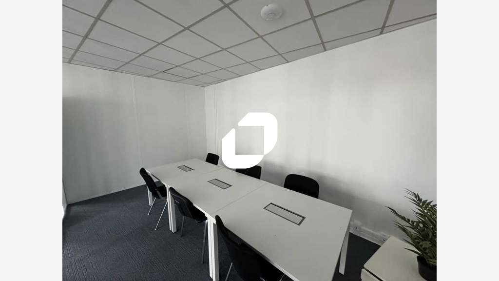 A louer Bureaux 145m² Montrouge