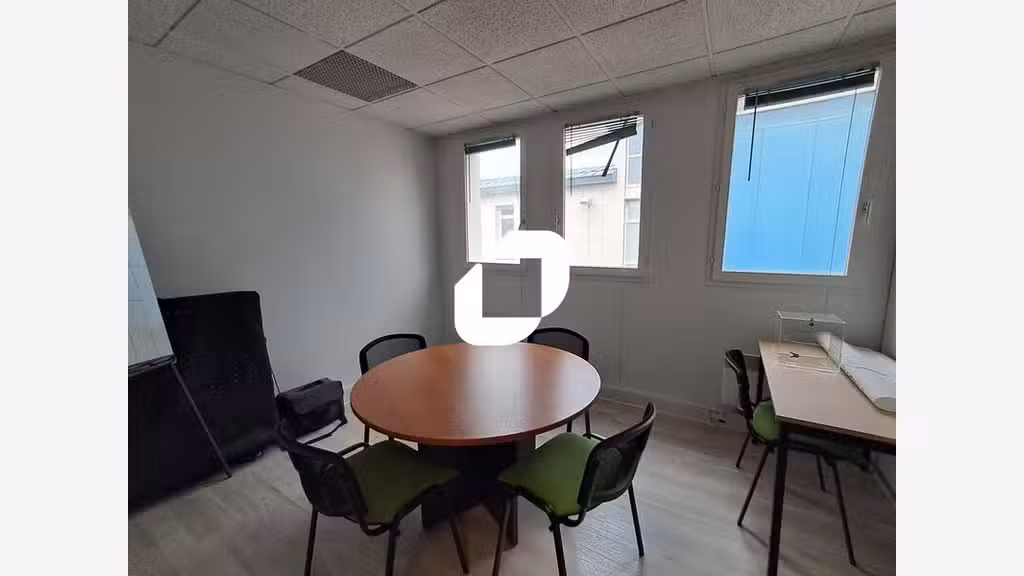 A louer Bureaux 230m² Montrouge