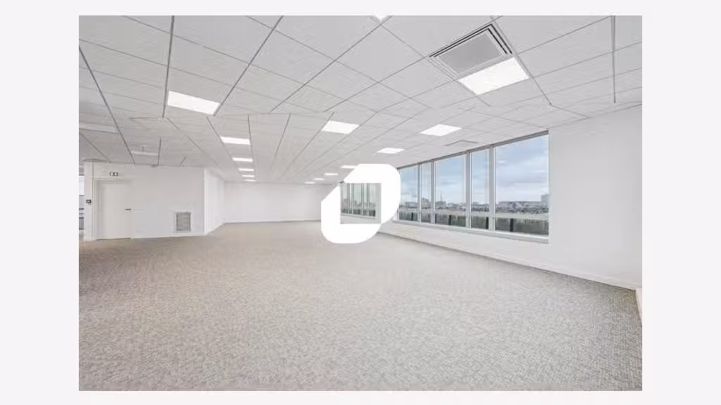 A louer Bureaux 4986m² Montrouge