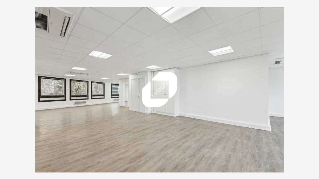 A louer Bureaux 186m² Montrouge