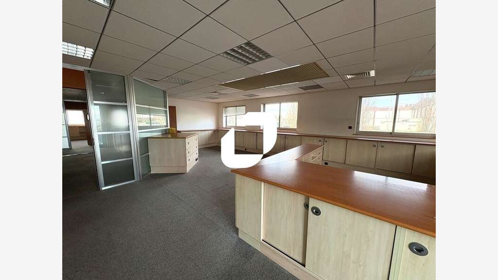 A louer Bureaux 177m² Mornant