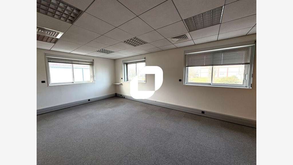 A louer Bureaux 177m² Mornant