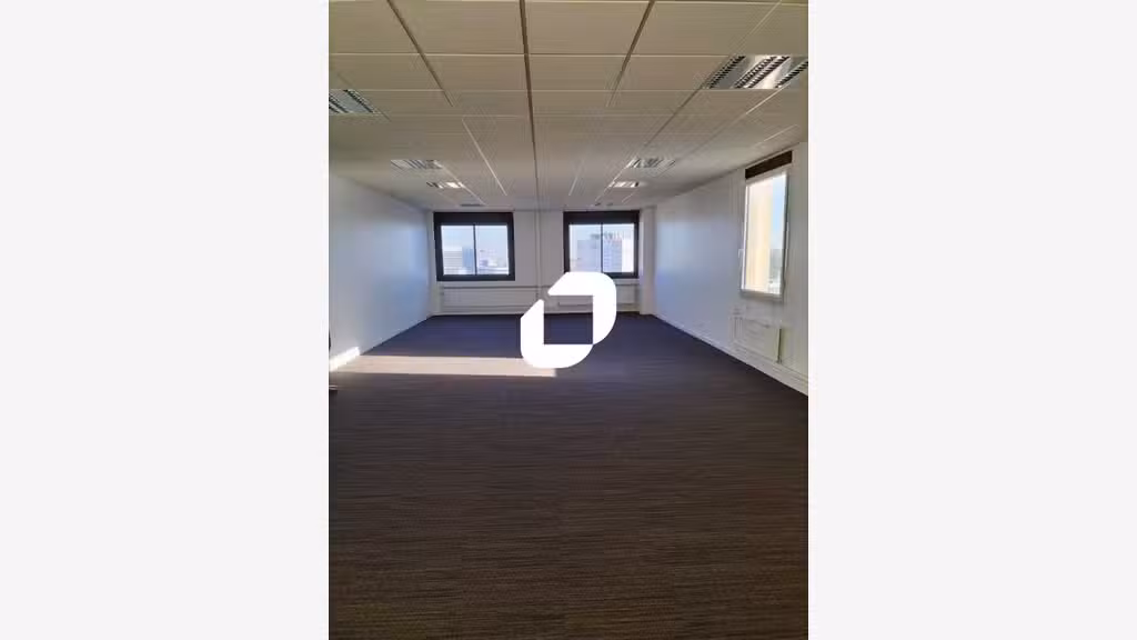 A louer Bureaux 160m² Nanterre